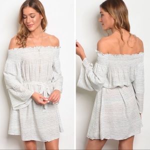 🔥SALE🔥🆕 Off The Shoulder Striped Dress